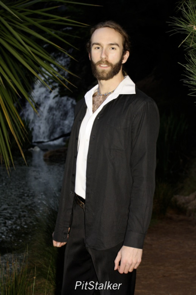barefoot_flash022