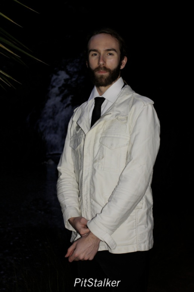 barefoot_flash033