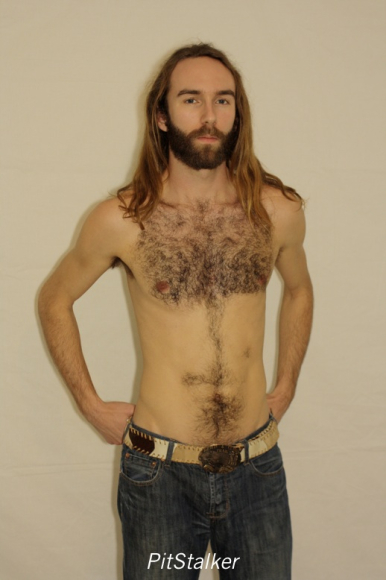 barefoot_flash115