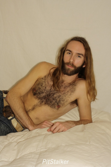 barefoot_flash148