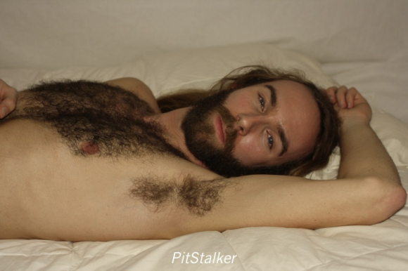 barefoot_flash158