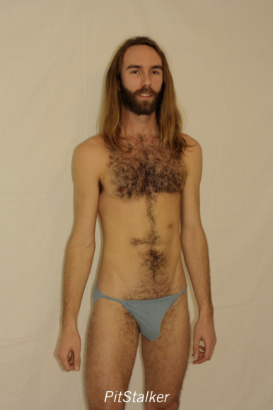 barefoot_flash245