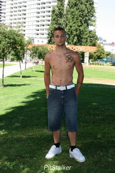 cameron_g044