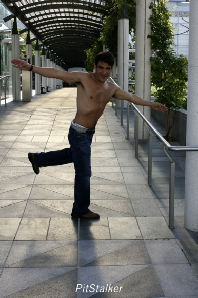 enrique_v392