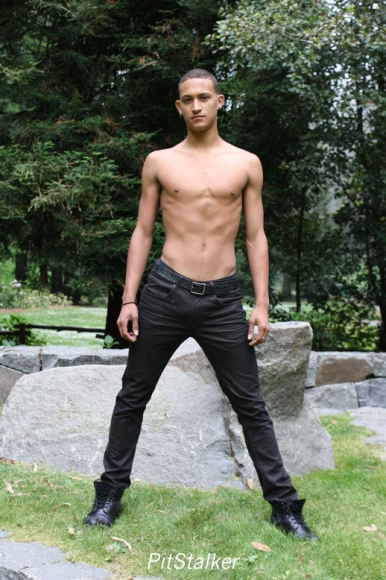 isaiah_b025