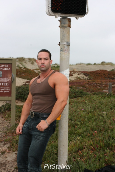 mike_s002