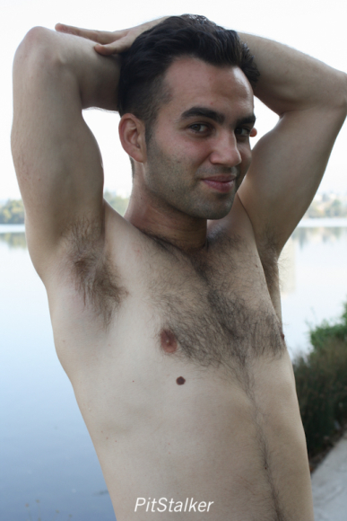 richie_r036