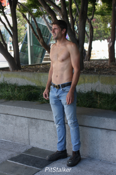 ron_g047