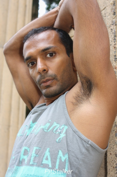theo_k103